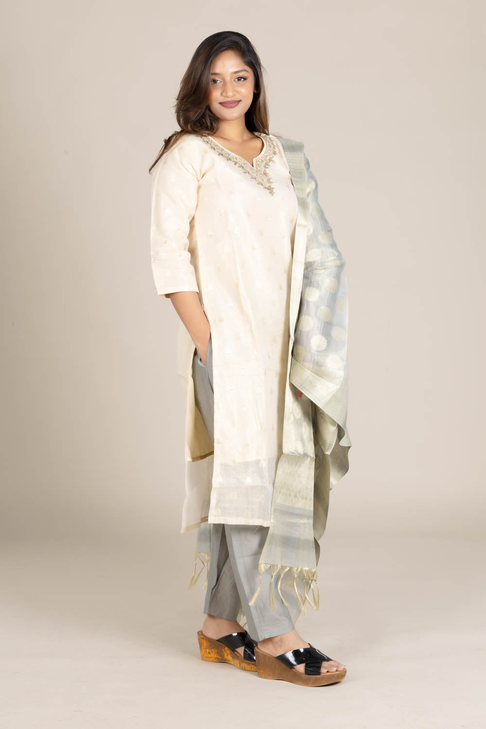 Off-White Straight Suit with Grey Dupatta