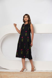 Classic Black Sleeveless Midi Dress